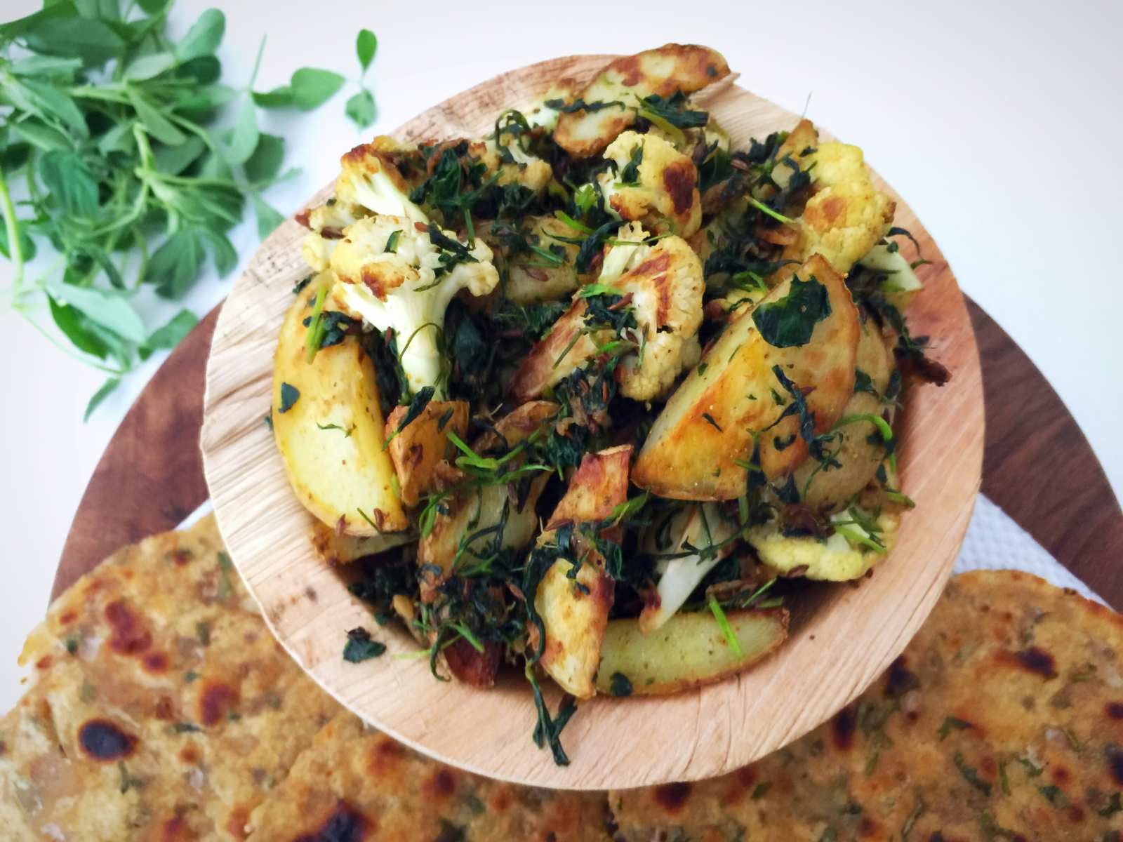 Aloo tikki with roti