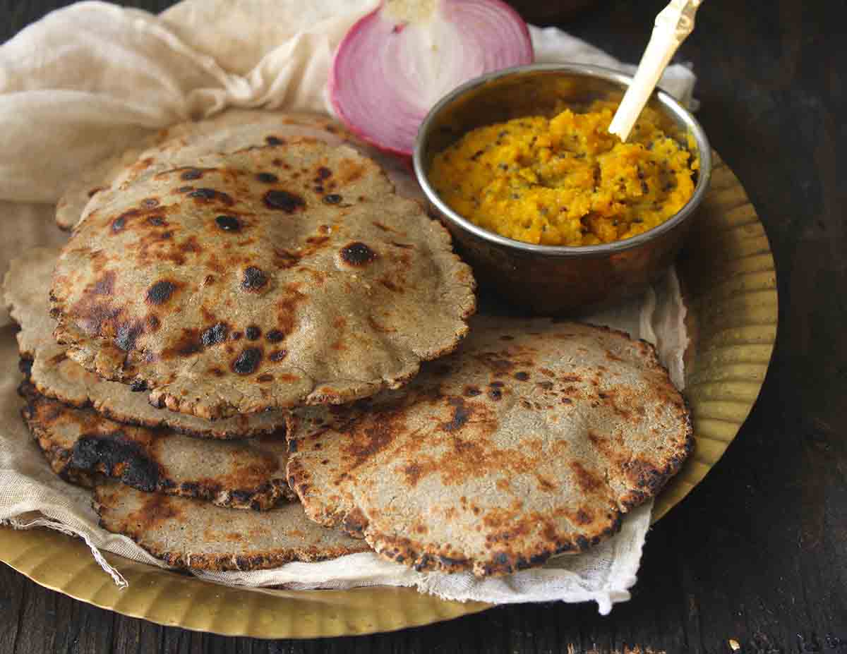 Baingan sabzi with roti