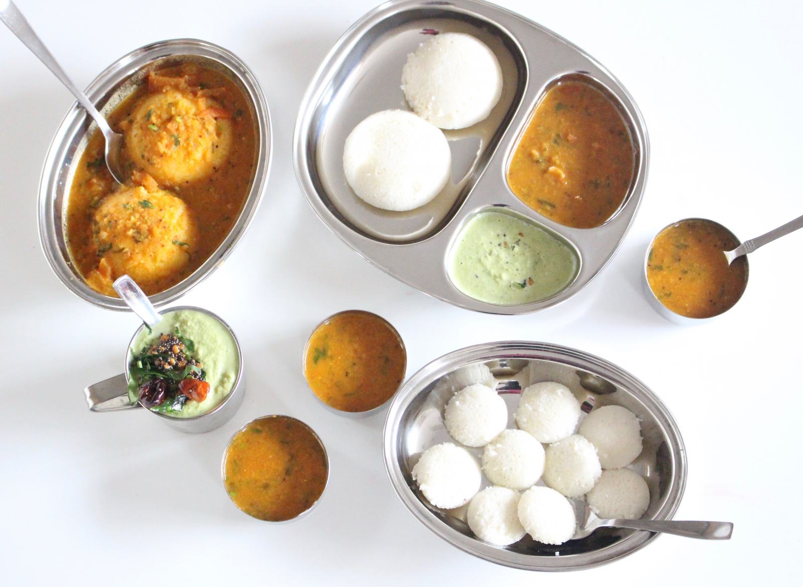 Idli with sambar