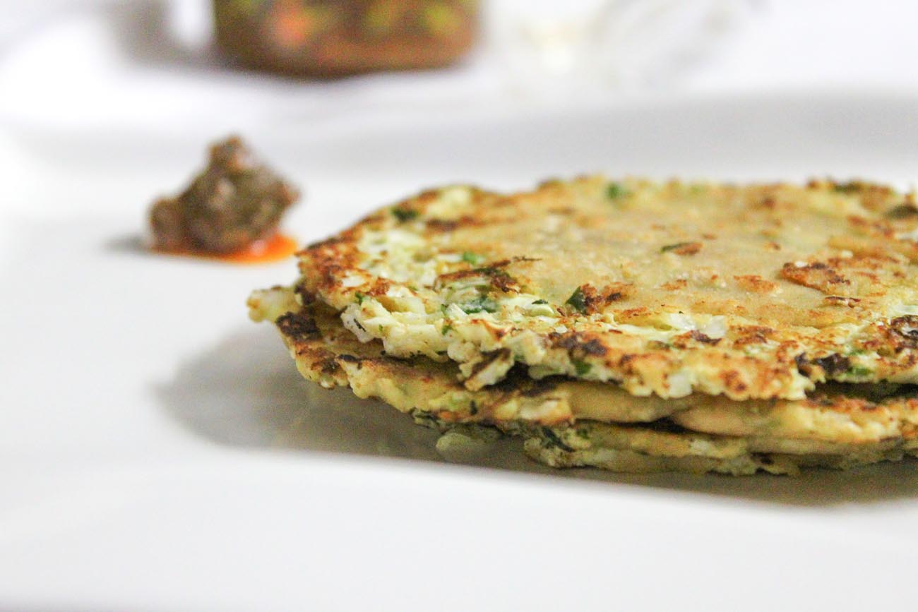 Paneer paratha with curd