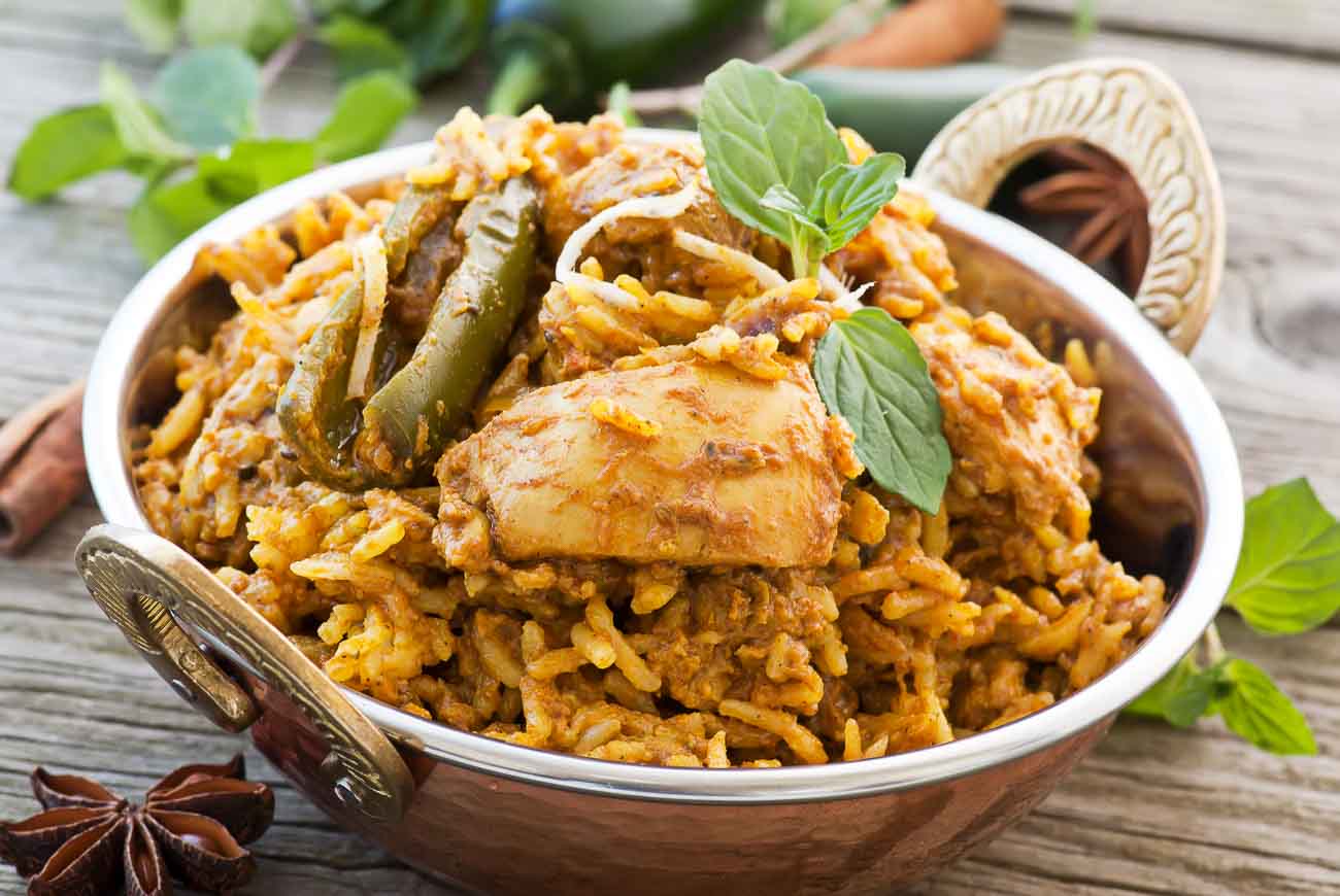 Chicken biryani with raita