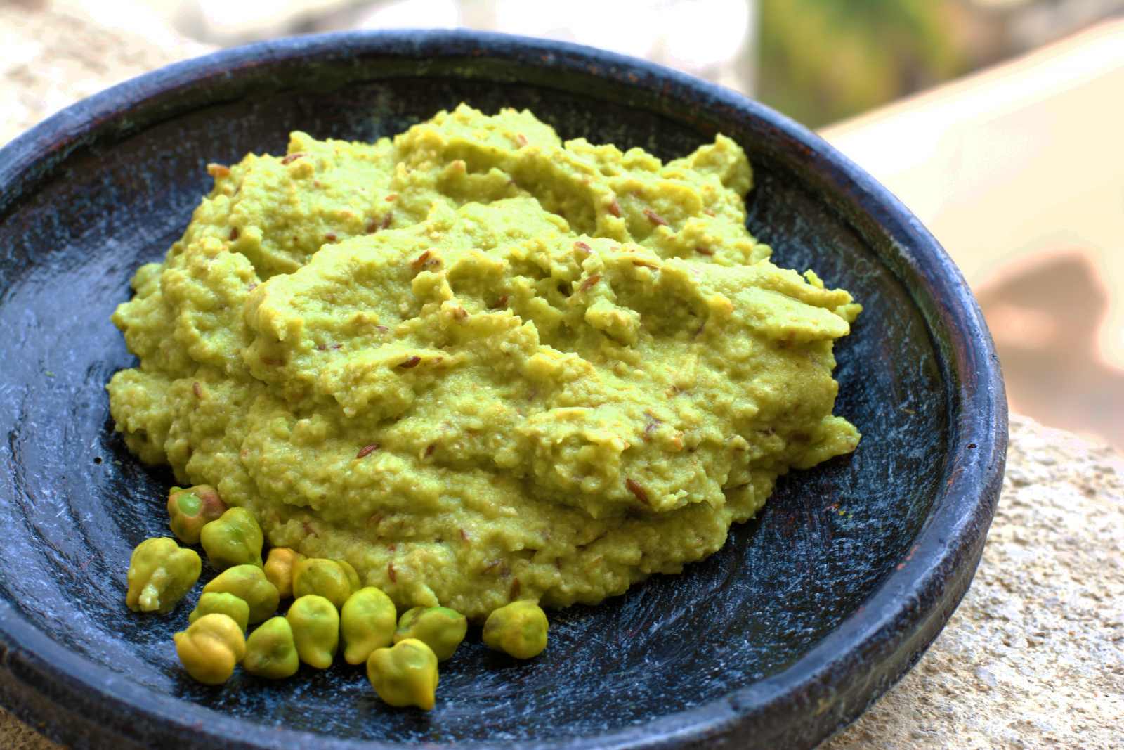 Moong dal chilla with green chutney