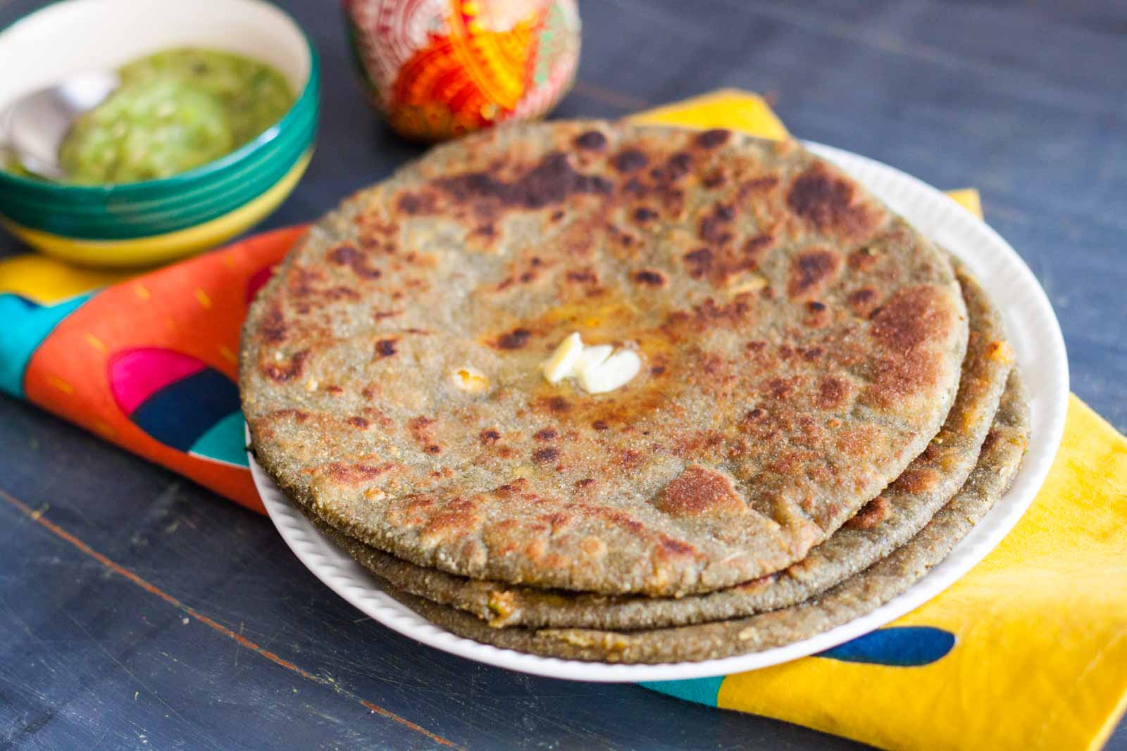 Aloo paratha with peanut curd
