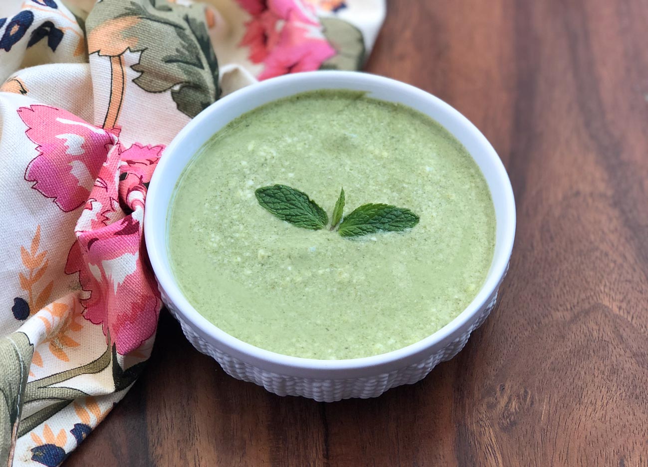 Besan chilla with mint chutney