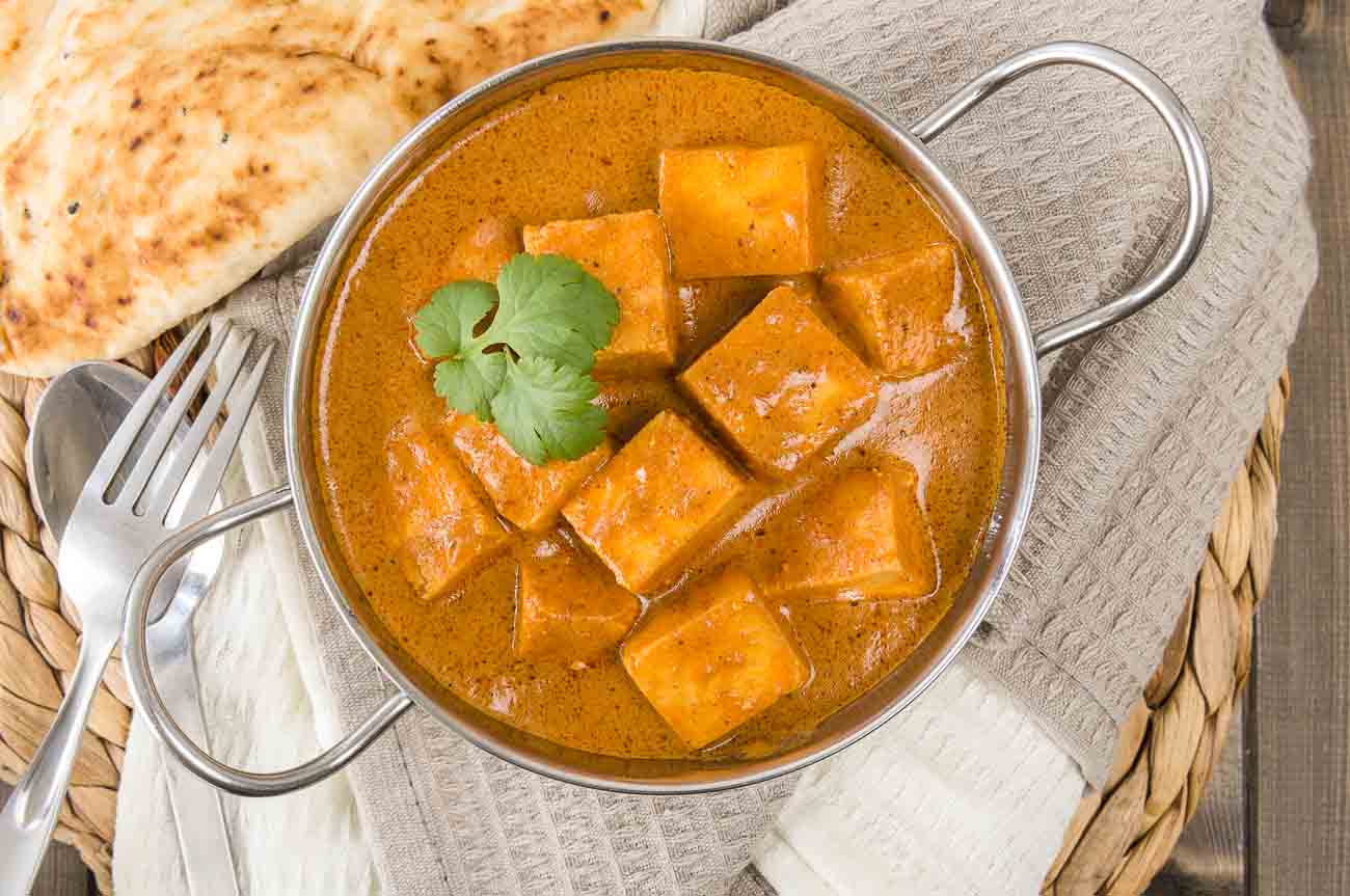 Tomato shorba with paneer bhurji and roti