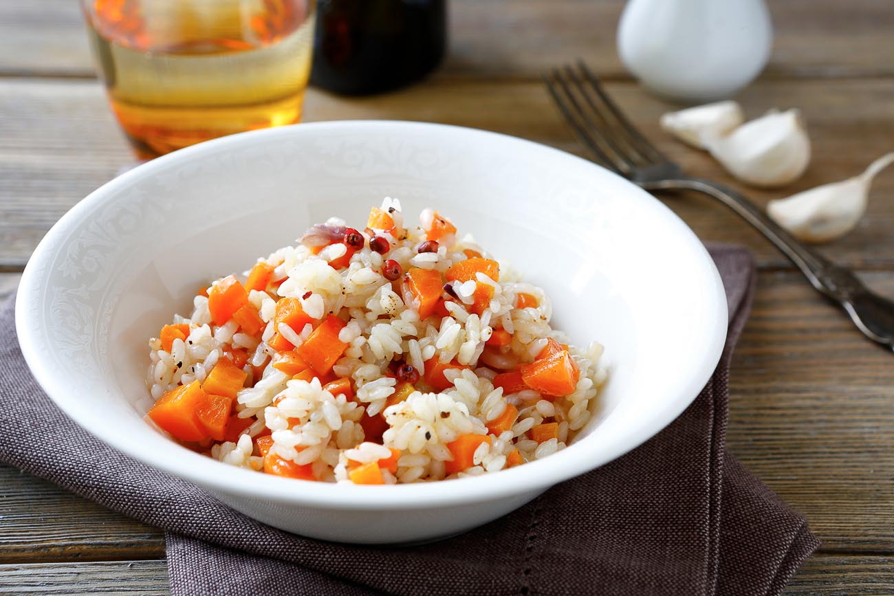 Vegetable pulao with raita and gajar halwa